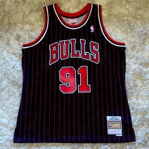 Mitchel & Ness Chicago Bulls Denis Rodman Jersey